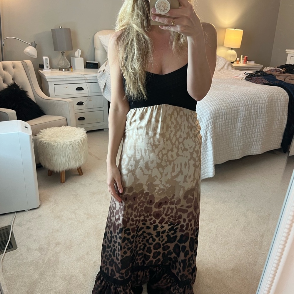 Leopard Print Maxi Dress - Picture 2 of 3